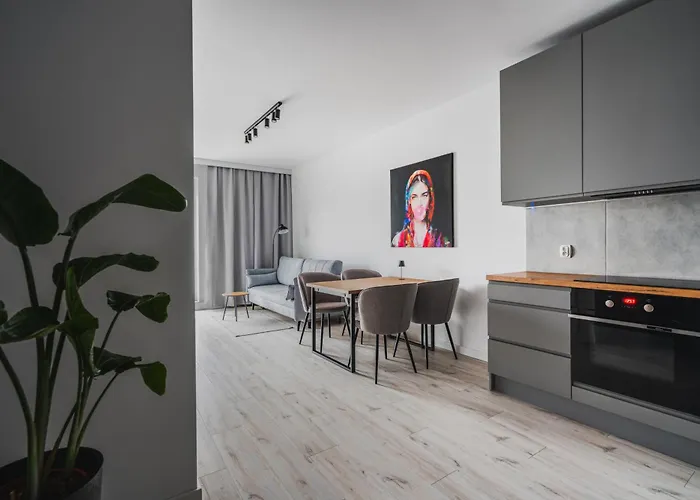 Cieplińskiego 16 Blisko Szpitala By Perfect *